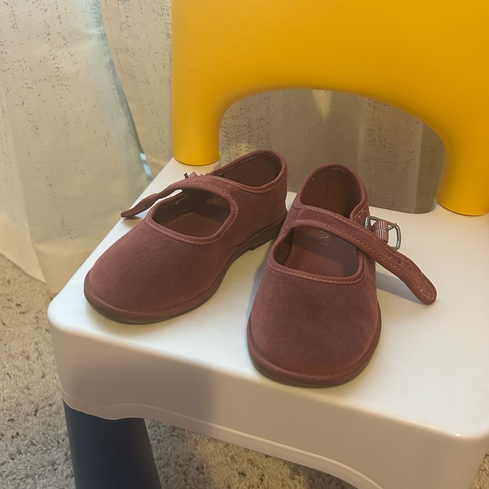 Zara Kids Dress Shoes in Burgundy